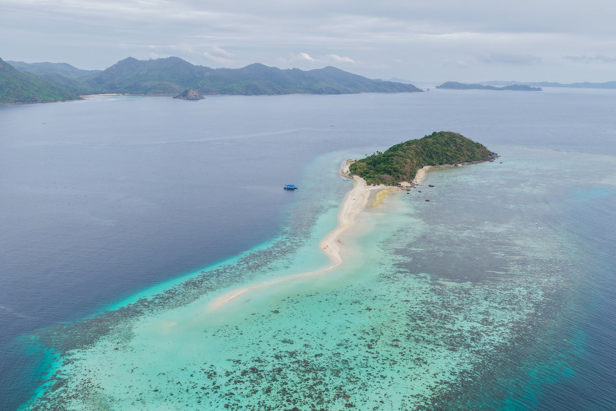 The sandbar and reef at Magransing Island, on the Keelooma Coron to El Nido expedition route, Palawan